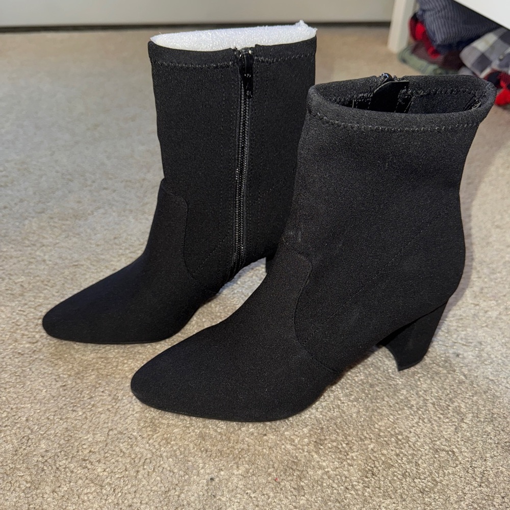 Aerosoles booties